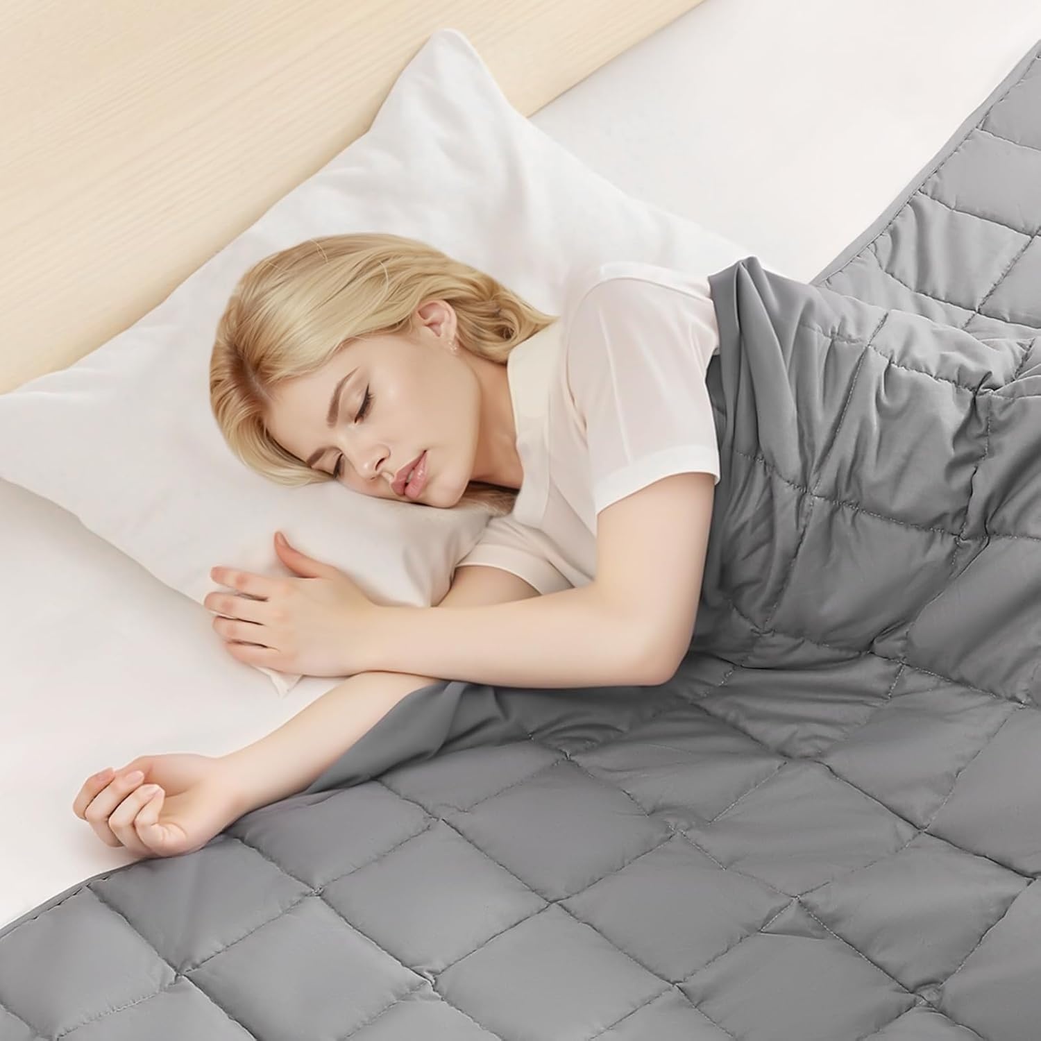 image:imageVEVOR Weighted Blanket 60 x 80 inch Queen Size 25 lbs Heavy Blanket with Cooling Glass Beads Soft amp Breathable for AllSeason Use Suitable for Adults 250310 lbs Ideal Gift Choice Grey25lbs 60x80in