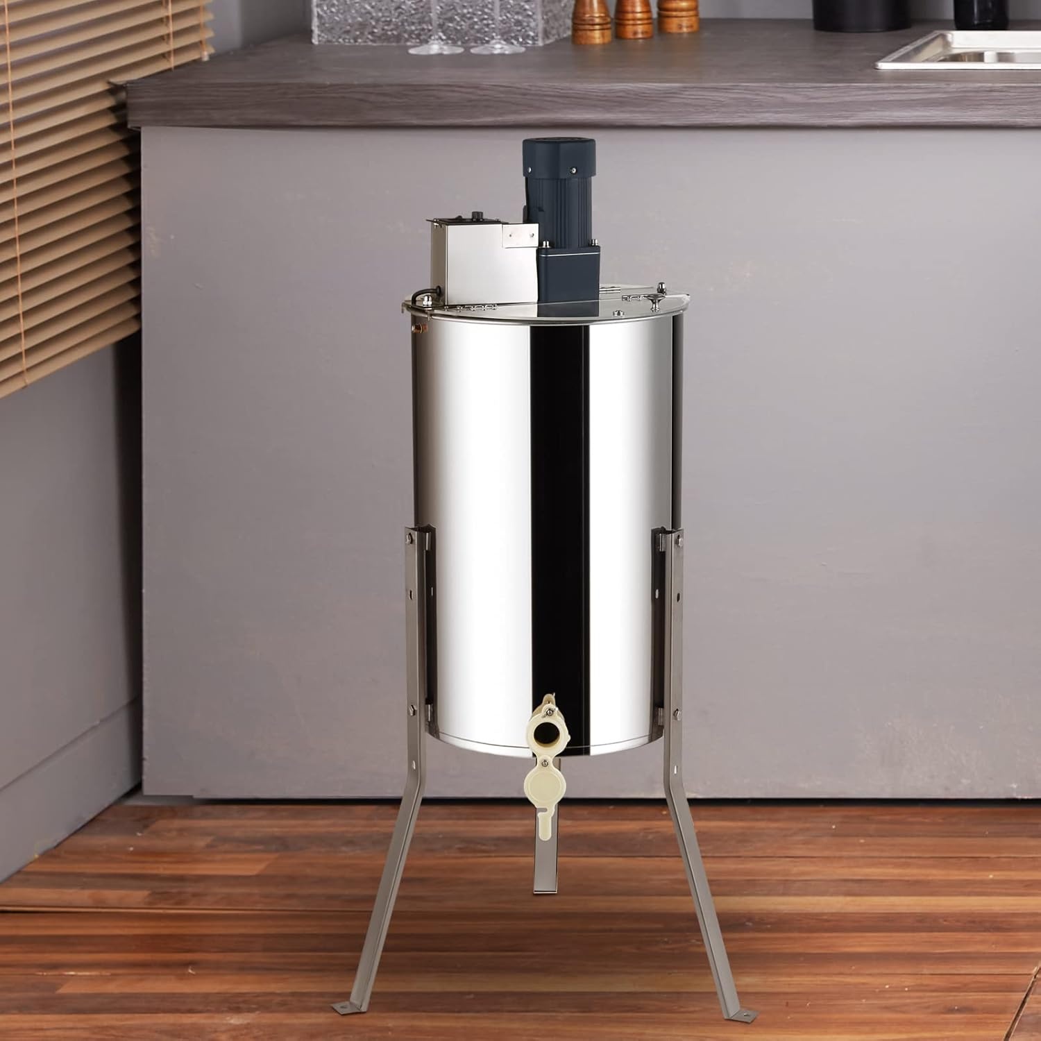 image:imageVEVOR Electric Honey Extractor 3 Frame Honey Extractor with Transparent Lid Stainless Steel Honeycomb Drum Spinner Height Adjustable Honeycomb Extraction Equipment for Beekeeping4 Frame Rack2 Deep Frames