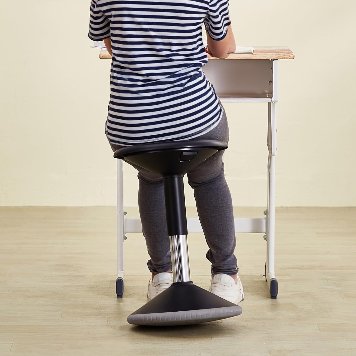 image:imageVEVOR Wobble Chair HeightAdjustable 157217 Active Chair Flexible Seating Wobble Stool Made of PVCABS Improves Focus amp Posture Ideal for Schools Office and Home Age 1218 BlackBlack