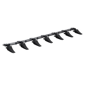 VEVOR Bucket Tooth Bar, 53”, Heavy Duty Tractor Bucket Teeth Bar for Sub-Compact Tractor Loader, 4560 lbs Load-Bearing Capacity, Fits Bucket Cutting Edges Sized 1/2″ or Less with No Drilling Required(60in)