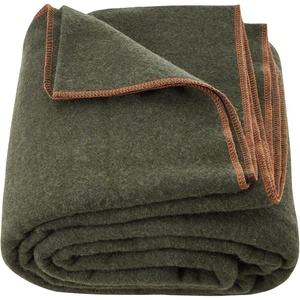 VEVOR Wool Camping Blanket, Large Warm Stadium Blanket, Flame Retardant, Great for Outdoors, Picnics, Hiking, Sports Events, Travel, Car & Bushcraft Survival Kits, 64″ x 88″, Light Grey Wool Blankets(Army Green)