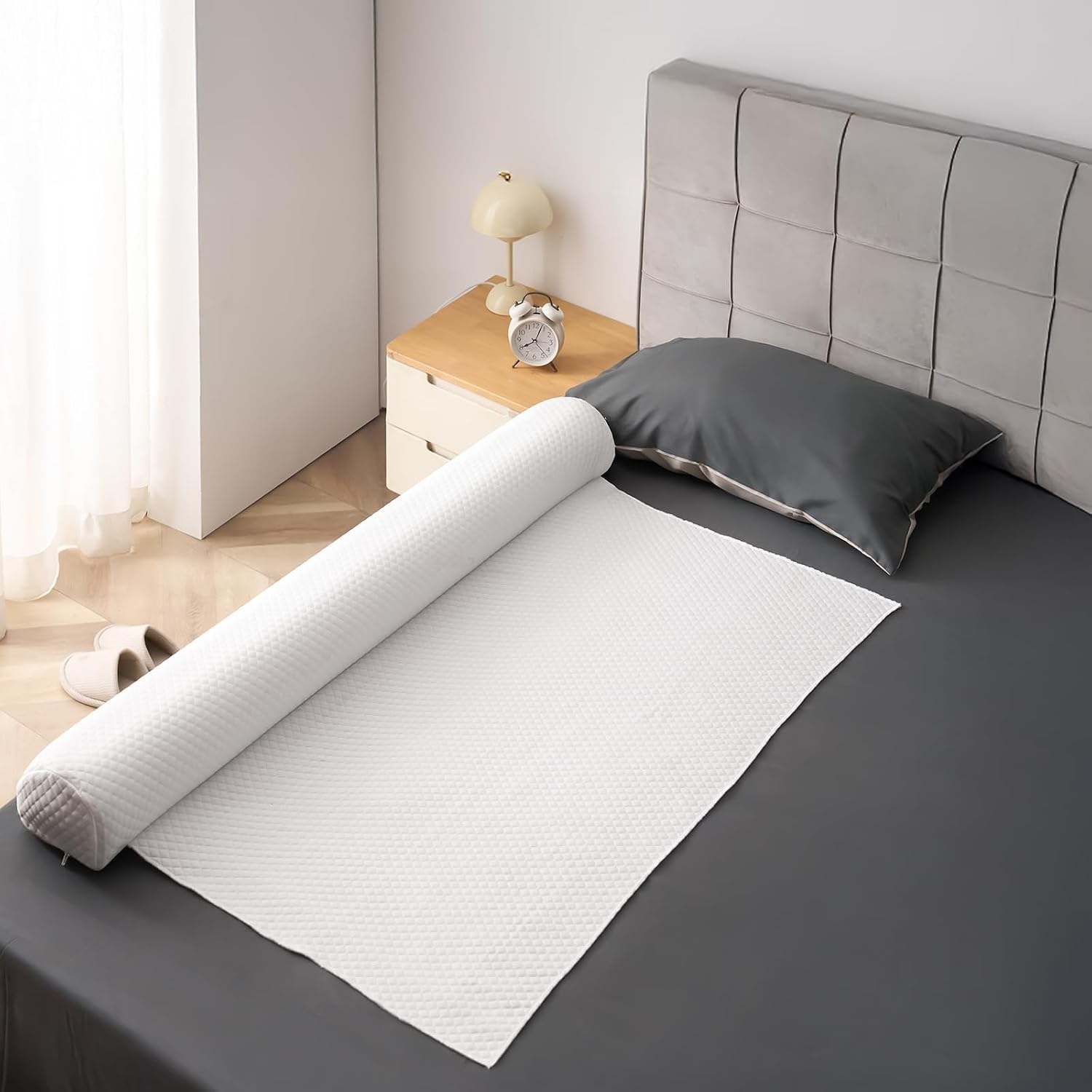image:imageVEVOR Bed Bumper for Toddlers 52inch Inflatable Bed Guard Rail with Safety Flap 2Pack Toddler Bedrail Bumpers with NonSlip Bottom amp MachineWashable Cover for Twin Full Queen and King BedsHighRebound Foam