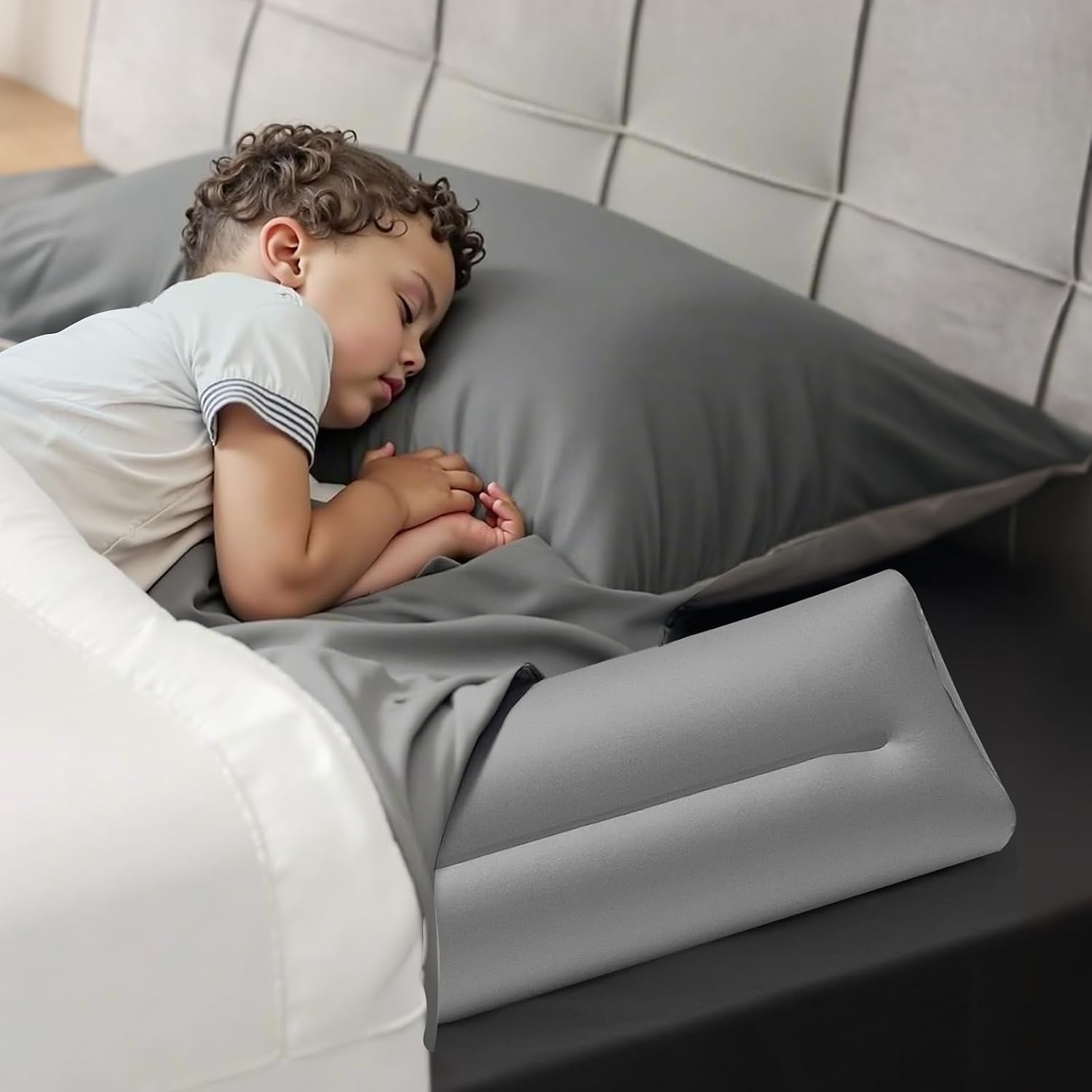 image:imageVEVOR Toddlers Bed Bumper 56inch NonSlip Bed Rail Bumper HighRebound Foam Bedrail Guard for Toddlers with MachineWashable Cover for Twin Full Queen amp King Beds Lightweight and TravelFriendlyNonSlip Flocking