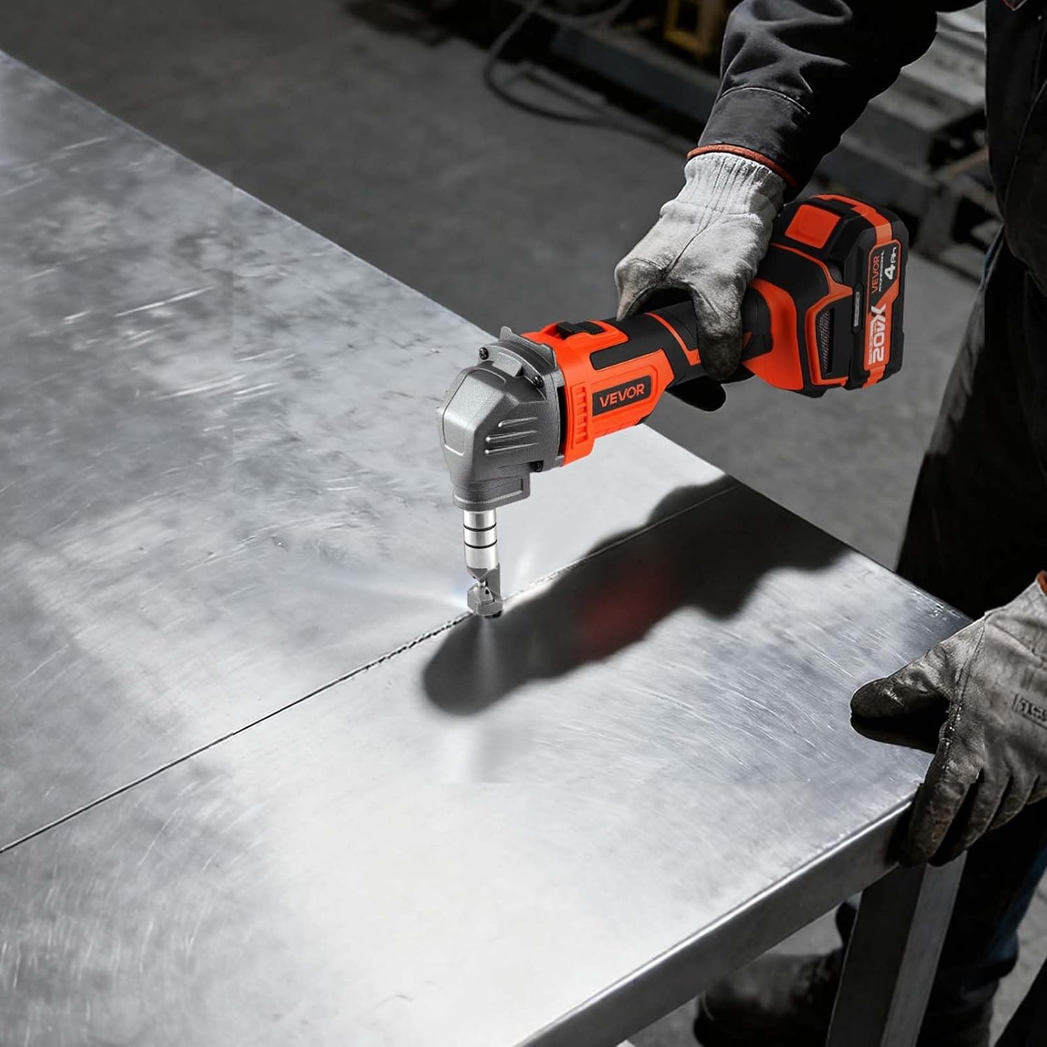 image:imageVEVOR Cordless Metal Nibbler with 18 V 2000 mAh Battery 1200 RPM Brushless Motor Electric Nibbler Metal Cutter with Plastic Carrying Case for Cutting Stainless Steel Aluminum and Copper Sheet006in16mm 20V 2200RPM