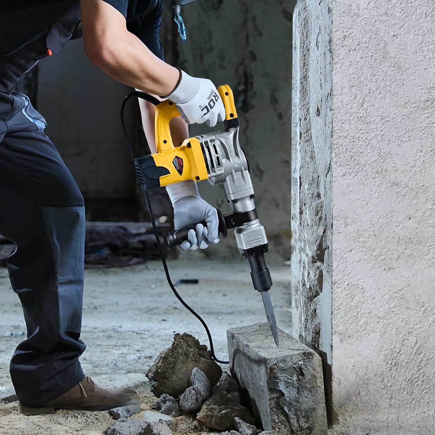 image:imageVEVOR Demolition Jack Hammer 1400W Electric Jackhammer Heavy Duty 2900 BPM Jack Hammer Concrete Breaker with 1 Point Chisel 1 Flat Chisel Storage Case Gloves and Goggles for DemolitionYellow