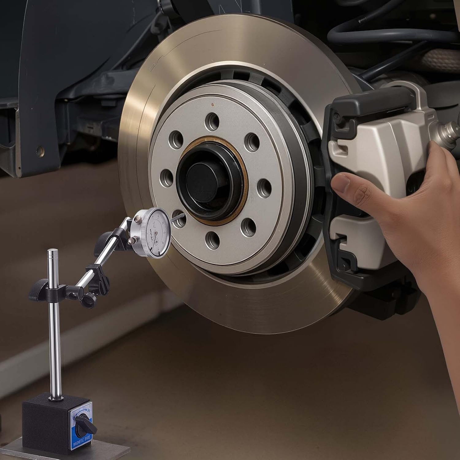 image:imageVEVOR Dial Test Indicator with Dual Rod Stand and Storage Case 0001 inch Accuracy 01 inch Range Fine Adjustable Long Arm NonMagnetic Centering Rods for Machine SetUp Narrow Area Measurement