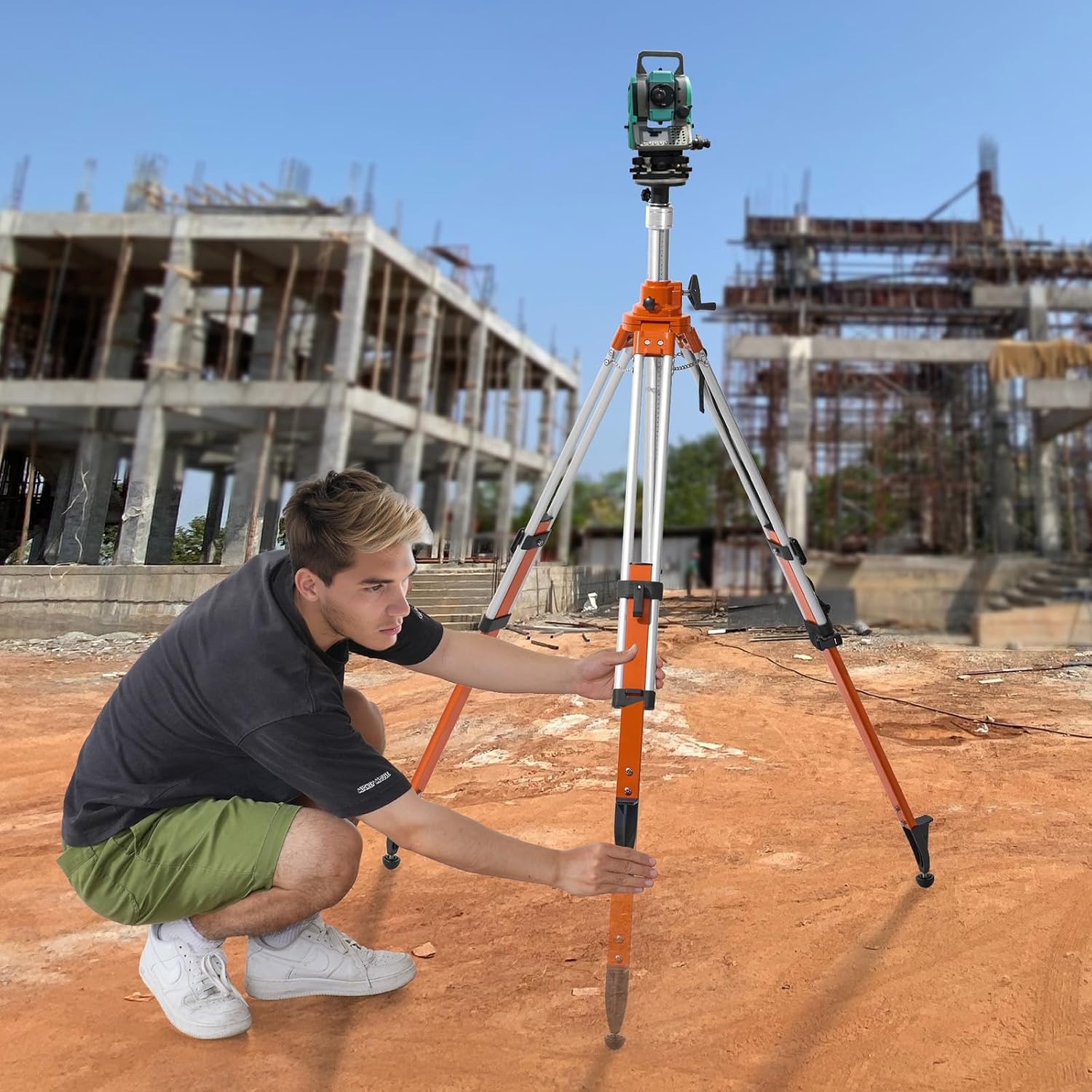 image:imageVEVOR Laser Level Tripod Stand 5811 Thread Mount 450711437 inch Height Adjustment Heavy Duty Survey Tripod with Level Bubble amp Diffusion Limiter Liftable NonSkid Feet for ConstructionLiftableprofessional