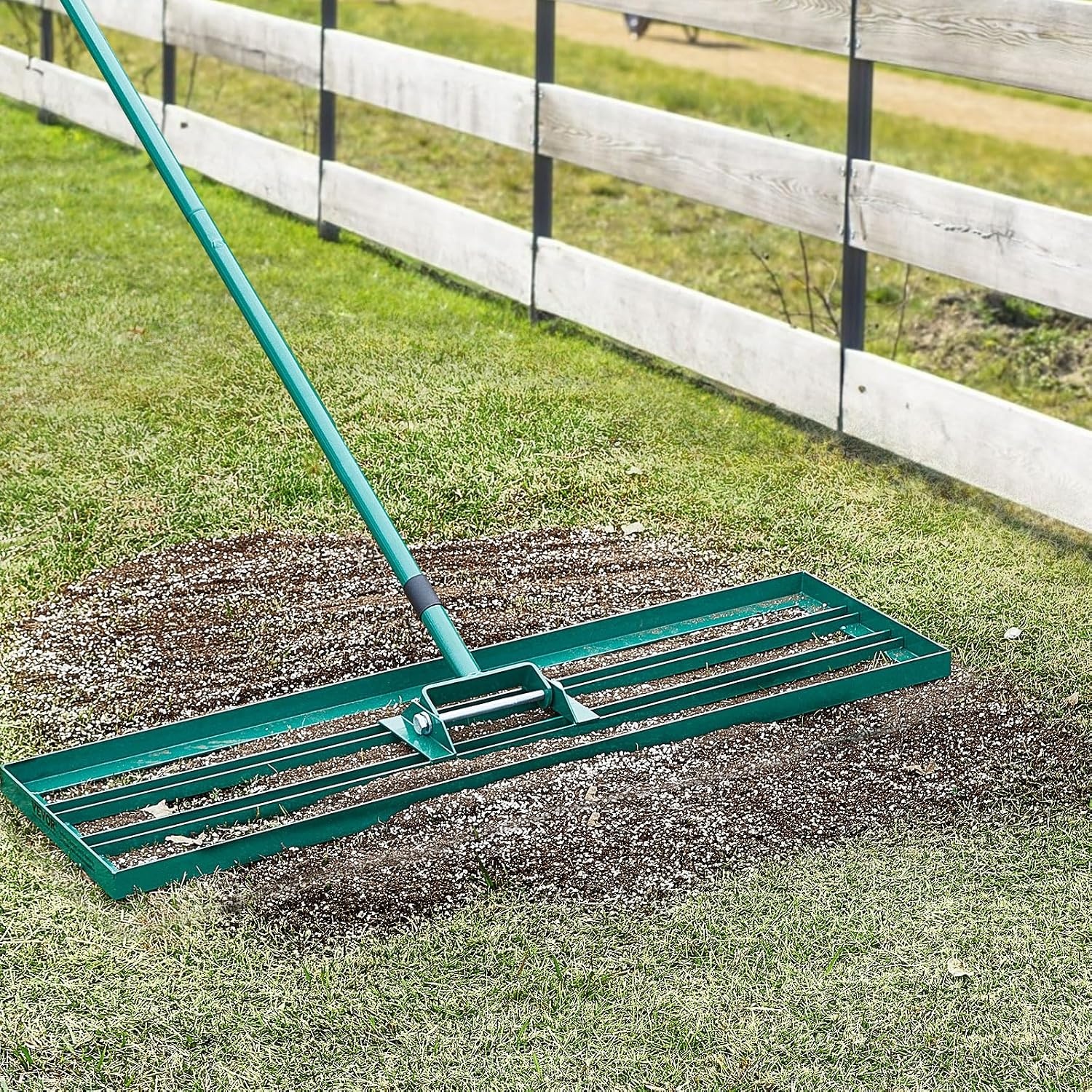 image:imageVEVOR Lawn Leveling Rake 30 x10 Level Lawn Tool HeavyDuty Lawn Leveler with 78 Steel Extended Handle Yard Leveling Rake Suit for Garden Golf Lawn Farm Green36x10
