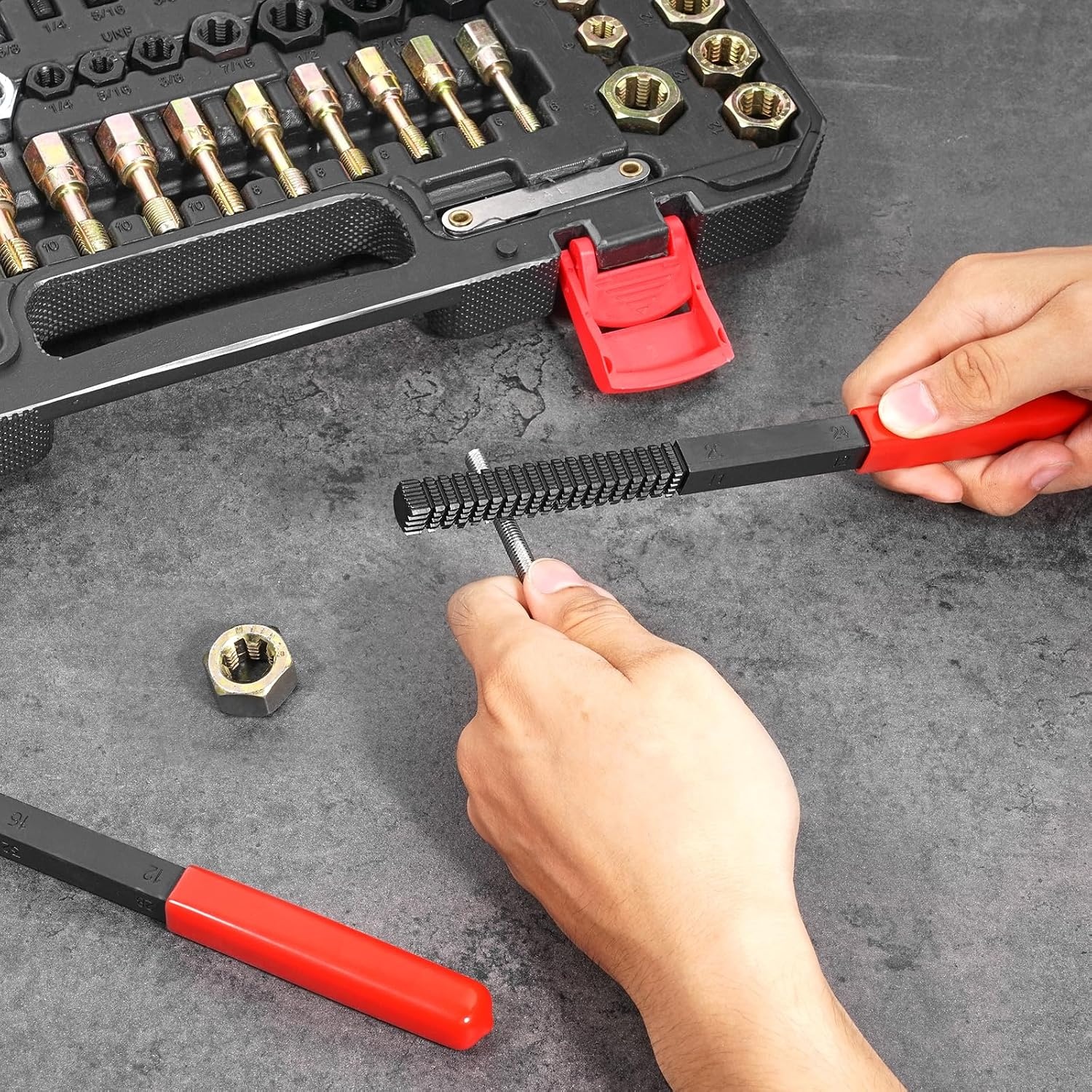 image:imageVEVOR Thread Repair Kit 166Piece Metric HSS Drill Helicoil Repair Kit M5 M6 M8 M10 M12 Portable Rethreading Tool Kit Thread Inserts Taps Breakoff Installation ToolsSAEMETRIC