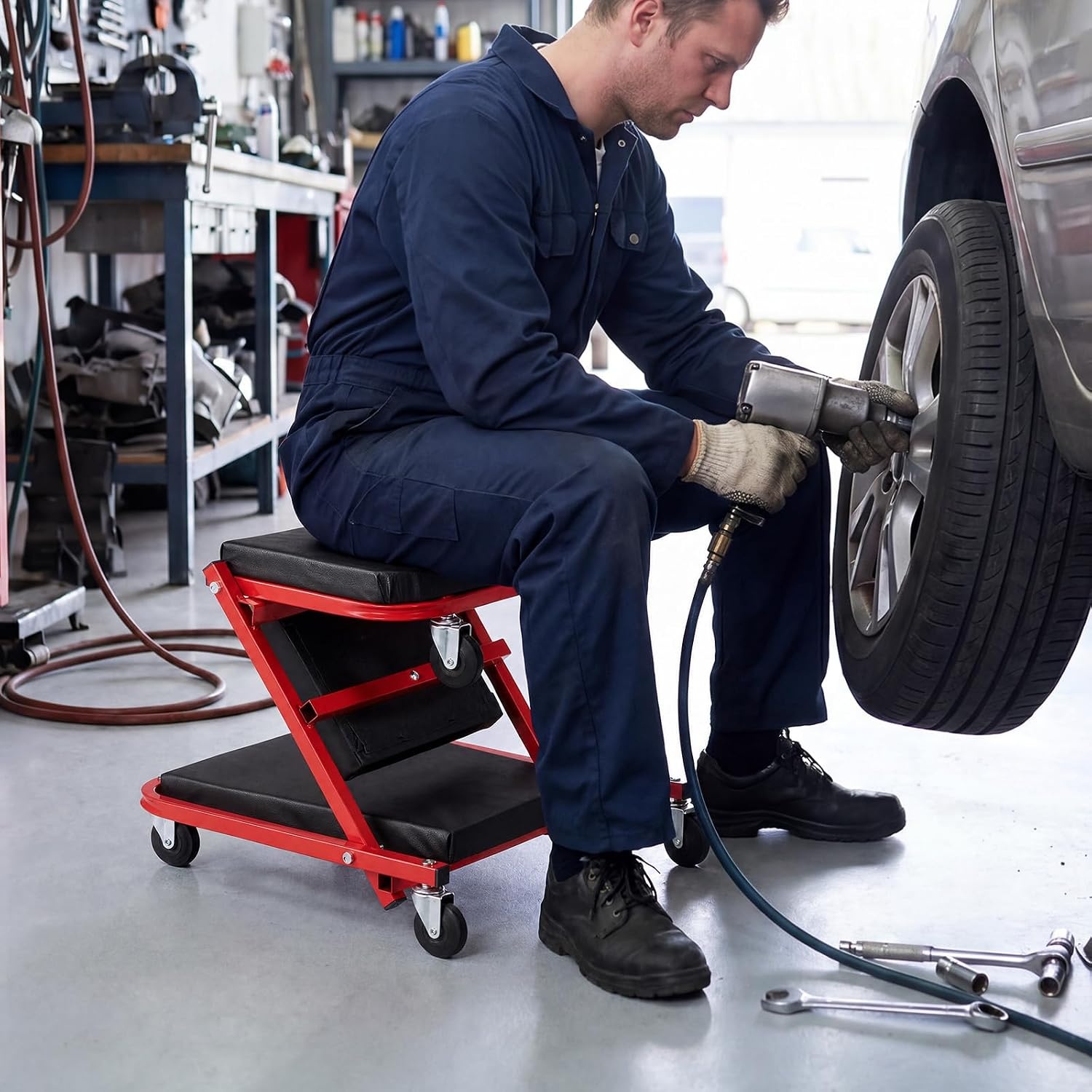 image:imageVEVOR Foldable Z Garage Creeper 40 in 450 lbs Load Capacity Rolling Folding Mechanic Creeper Stool with 6 Universal Wheels Padded Seat Steel Frame Lay Down or Sit Chair for Garage Shop or HomeRedBlack