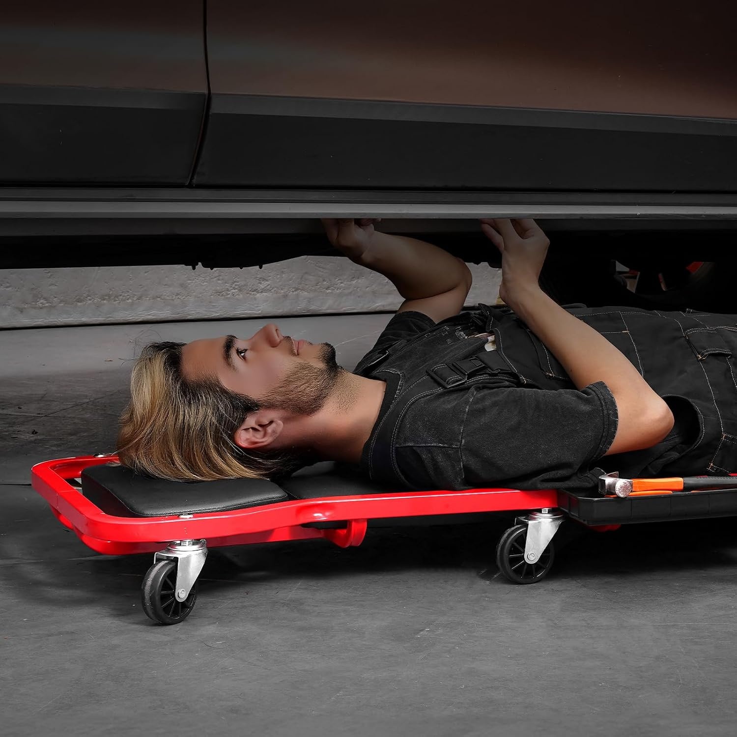 image:imageVEVOR Mechanic Garage Creeper 40Inch 300 lbs Capacity Automotive Rolling Creeper with 6 Casters Adjustable Cushioned Headrest Heavy Duty Steel Frame Low Profile for Garages Repair Shops and DIYRed