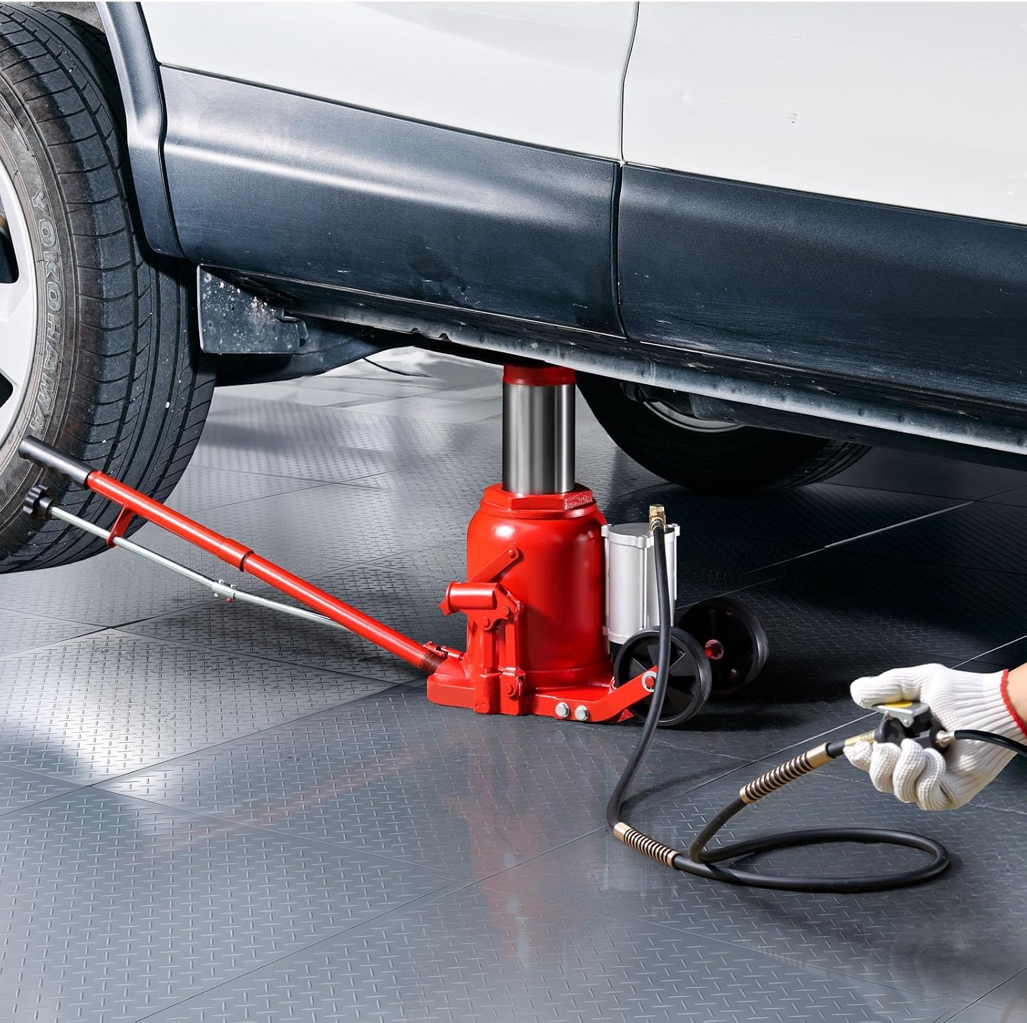 image:imageVEVOR Pneumatic Bottle Jack 50T Hydraulic Car Jack Lift Range 2743cm Air Transmission Jack 110231lbs for Heavy Duty Vehicles50T Air Hydraulic
